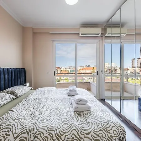 Apartment Spacious City-view Overlooking *